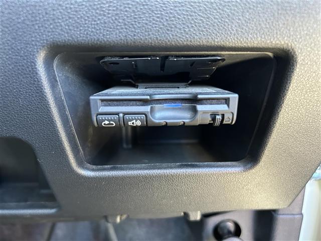 タント カスタムRS トップエディションSAIII ワンオーナー車 純正ナビ TV Bカメラ スマートアシストIII レーンキープ 両側パワースライドドア ETC ドライブレコーダー ハーフレザー LEDヘッドライト(16枚目)