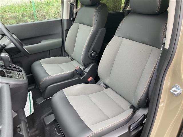 フリード e:HEVクロスター ギャザーズディスプレイオーディオ 両側パワースライドドア バックカメラ ホンダセンシング BSM オートハイビーム LEDヘッドランプ 革巻きステアリング シートヒーター(23枚目)