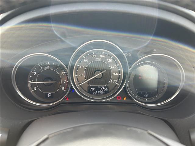 アテンザセダン ２５Ｓ　Ｌパッケージ　８インチナビ　ＴＶ　ＢＴ　バックカメラ　ＢＯＳＥサウンド　レーダークルーズコントロール　レザーシート　パワーシート　シートヒーター　ＥＴＣ　純正フロアマット　純正１９インチＡＷ（18枚目）