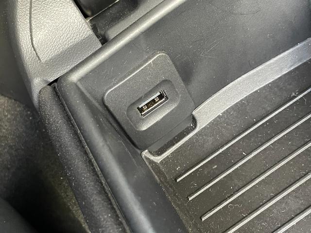 718ボクスター 718ボクスター スポーツクロノパッケージ 純正ナビ BT バックカメラ 純正19インチAW ETC ハーフレザーシート 前席シートヒーター 純正フロアマット(21枚目)