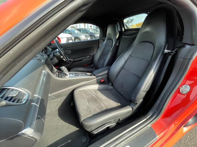 718ボクスター 718ボクスター スポーツクロノパッケージ 純正ナビ BT バックカメラ 純正19インチAW ETC ハーフレザーシート 前席シートヒーター 純正フロアマット(29枚目)