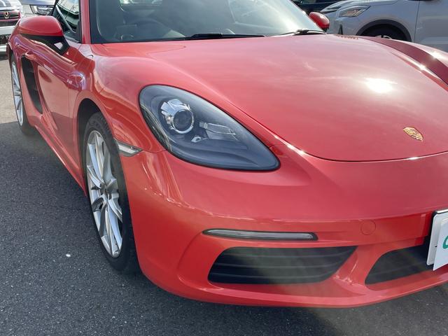 718ボクスター 718ボクスター スポーツクロノパッケージ 純正ナビ BT バックカメラ 純正19インチAW ETC ハーフレザーシート 前席シートヒーター 純正フロアマット(33枚目)