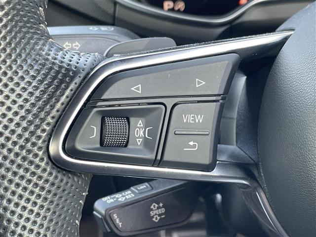 ＴＴＳクーペ ベースグレード　メーカー純正ナビ　Ｂカメラ　ＢＴ　ＤＴＶ　衝突軽減ブレーキ　純正フロアマット　クリアランスソナー　アイドリングストップ　オートライト　ステアリングスイッチ　社外ＦＲドライブレコーダー　ハーフレザー（9枚目）