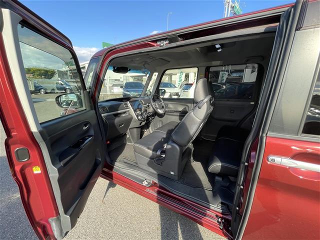 タント カスタムＲＳ　トップエディションＶＳ　ＳＡＩＩＩ　純正８型ナビ　フルセグＴＶ　ＢＴ　ＨＤＭＩ　純正１０．１型後席モニター　全方位カメラ　ＥＴＣ　両側パワースライドドア　　ハーフレザーシート　シートヒーター　純正フロアマット　ＬＥＤヘッドライト（28枚目）