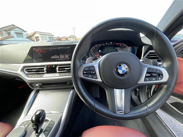 ４シリーズ ４２０ｉクーペ　Ｍスポーツ　インテリジェントセーフティ　ＢＳＭ　レーダークルコン　純正ナビ　バックカメラ　ＥＴＣ　純正１８インチＡＷ　レザーシート　パワーシート　シートヒーター　ＬＥＤヘッドライト（3枚目）