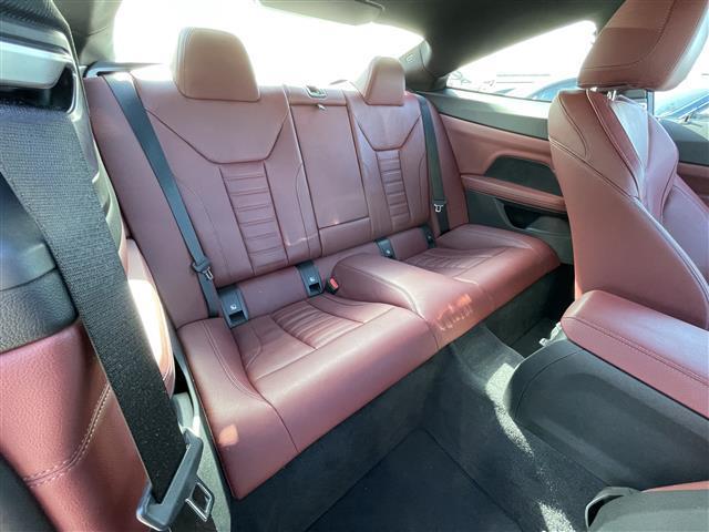 ４シリーズ ４２０ｉクーペ　Ｍスポーツ　インテリジェントセーフティ　ＢＳＭ　レーダークルコン　純正ナビ　バックカメラ　ＥＴＣ　純正１８インチＡＷ　レザーシート　パワーシート　シートヒーター　ＬＥＤヘッドライト（25枚目）