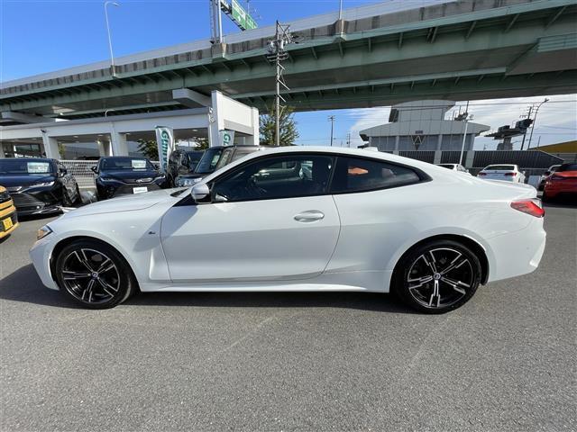 ４シリーズ ４２０ｉクーペ　Ｍスポーツ　インテリジェントセーフティ　ＢＳＭ　レーダークルコン　純正ナビ　バックカメラ　ＥＴＣ　純正１８インチＡＷ　レザーシート　パワーシート　シートヒーター　ＬＥＤヘッドライト（38枚目）