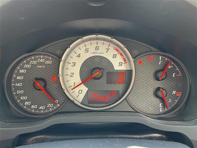 ８６ ＧＴリミテッド　純正ＳＤナビ　Ｂカメラ　ＴＶ　ＢＴ　プッシュスタート　ＥＴＣ　前席シートヒーター　パドルシフト　革ハンドル　純正フロアマット　ドアバイザー　スペアキー　純正１７インチＡＷ（2枚目）