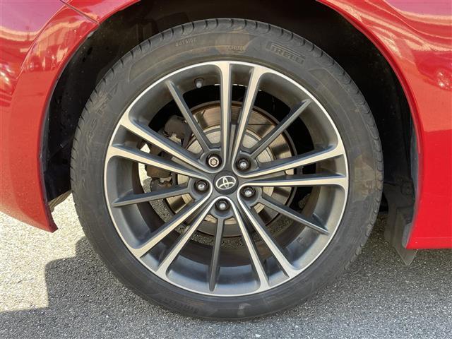 ８６ ＧＴリミテッド　純正ＳＤナビ　Ｂカメラ　ＴＶ　ＢＴ　プッシュスタート　ＥＴＣ　前席シートヒーター　パドルシフト　革ハンドル　純正フロアマット　ドアバイザー　スペアキー　純正１７インチＡＷ（26枚目）