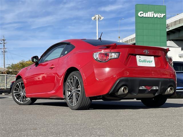 ８６ ＧＴリミテッド　純正ＳＤナビ　Ｂカメラ　ＴＶ　ＢＴ　プッシュスタート　ＥＴＣ　前席シートヒーター　パドルシフト　革ハンドル　純正フロアマット　ドアバイザー　スペアキー　純正１７インチＡＷ（42枚目）