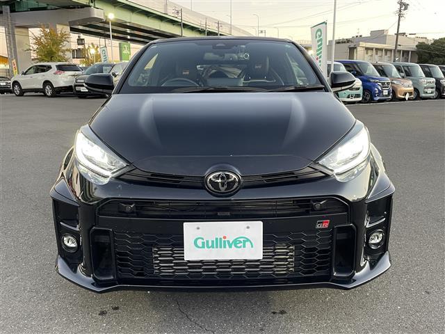 ＧＲヤリス ＲＺ　ハイパフォーマンス　１オーナー　ＧＲレッドキャリパー　純正ＤＡナビ　バックカメラ　ビルトインＥＴＣ　純正１８インチＡＷ　トヨタセーフティセンス　ＢＳＭ　ＨＵＤ　レーダークルコン　社外１８インチＡＷ付きスタッドレス車載（27枚目）