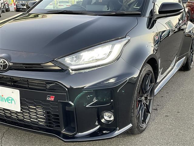 ＧＲヤリス ＲＺ　ハイパフォーマンス　１オーナー　ＧＲレッドキャリパー　純正ＤＡナビ　バックカメラ　ビルトインＥＴＣ　純正１８インチＡＷ　トヨタセーフティセンス　ＢＳＭ　ＨＵＤ　レーダークルコン　社外１８インチＡＷ付きスタッドレス車載（29枚目）