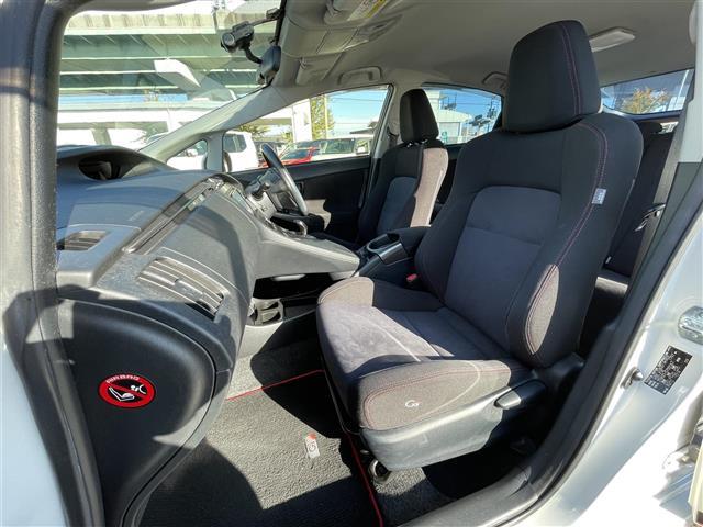 プリウス Ｓツーリングセレクション・Ｇ’ｓ　Ｇｚ　純正ＳＤナビ　Ｆ・Ｂカメラ　ＤＴＶ　ＢＴ　ＣＤ／ＤＶＤ　純正Ｆドラレコ　Ｇｚ専用　フロアマット・シート・外装ステッカー　プッシュスタート　ＥＴＣ　Ｇｚ純正１８インチＡＷ（24枚目）