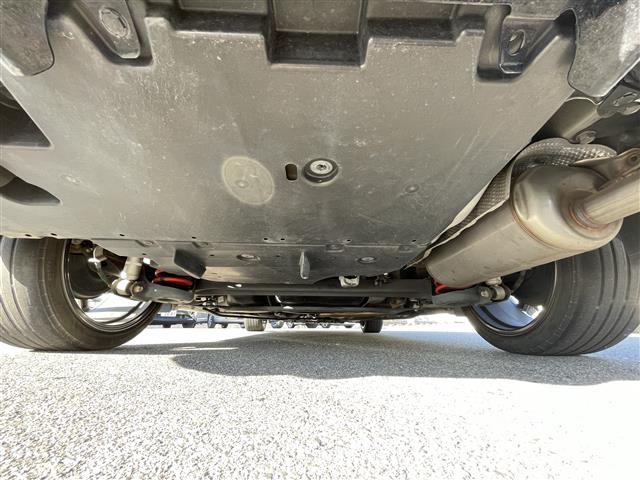 プリウス Ｓツーリングセレクション・Ｇ’ｓ　Ｇｚ　純正ＳＤナビ　Ｆ・Ｂカメラ　ＤＴＶ　ＢＴ　ＣＤ／ＤＶＤ　純正Ｆドラレコ　Ｇｚ専用　フロアマット・シート・外装ステッカー　プッシュスタート　ＥＴＣ　Ｇｚ純正１８インチＡＷ（38枚目）