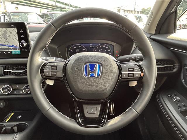 ZR-V e:HEV Z 禁煙車 全方位モニター ドラレコ アダプティブクルコン エマブレ レーンキープ BSM 前後誤発進抑制 LEDヘッドランプ 純正9型ナビTV ETC2.0 黒革シート 前席パワーシート・シートヒーター(4枚目)