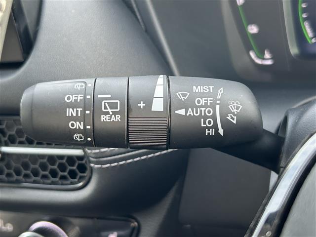 ZR-V e:HEV Z 禁煙車 全方位モニター ドラレコ アダプティブクルコン エマブレ レーンキープ BSM 前後誤発進抑制 LEDヘッドランプ 純正9型ナビTV ETC2.0 黒革シート 前席パワーシート・シートヒーター(7枚目)