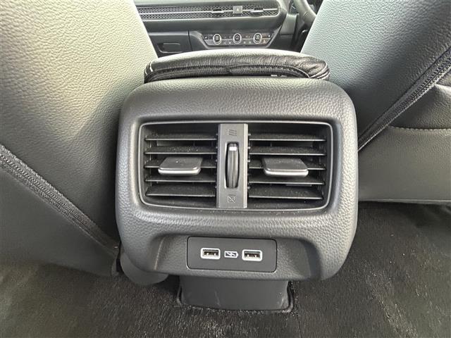 ZR-V e:HEV Z 禁煙車 全方位モニター ドラレコ アダプティブクルコン エマブレ レーンキープ BSM 前後誤発進抑制 LEDヘッドランプ 純正9型ナビTV ETC2.0 黒革シート 前席パワーシート・シートヒーター(26枚目)