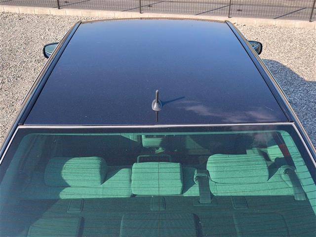 セルシオ Ｃ仕様　Ｆパッケージ　禁煙車　バックモニター　クルコン　ステアリング連動ＨＩＤヘッドランプ　オートライト　純正ＭＯＰナビ　オートエアコン　純正ＯＰ木目調／革巻きコンビステア　後席パワーシート／ヒーター　スマートキー（33枚目）