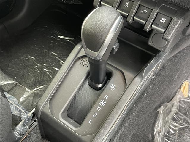 ジムニーノマド ＦＣ　デュアルブレーキサポート　スズキセーフティサポート　アクティブクルーズコントロール　クリアランスソナー　シートヒーター　ドアミラーヒーター　純正１５インチＡＷ　ＬＥＤヘッドライト（16枚目）