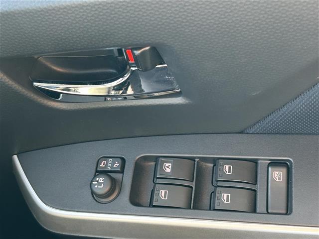 ルーミー カスタムG-T 両側パワースライドドア パノラミックビューモニター トヨタセーフティセンス レーダークルコン クリアランスソナー 社外ナビ フルセグTV BT 前席シートヒーター ビルトインETC 純正15インチAW(13枚目)