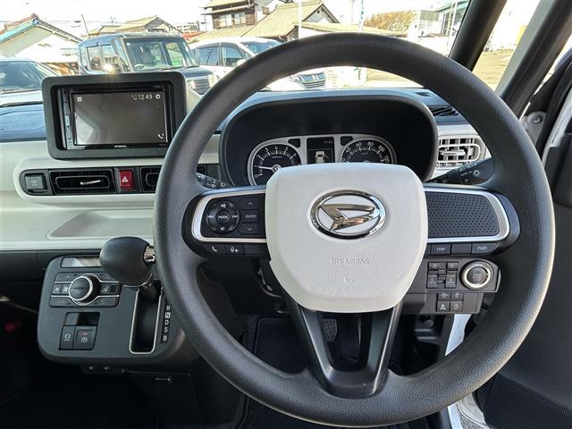 ムーヴキャンバス ストライプスＧ　スマートアシスト　ＡＥＢ　ＬＤＷ　両側パワスラ　シートヒーター　電動パーキングブレーキ　ドラレコ　ホットカップホルダー　社外ディスプレイオーディオ　ＢＴ　ＡＭ／ＦＭ　ＣＤ／ＤＶＤ　ＵＳＢ　ｉＰｏｄ（3枚目）