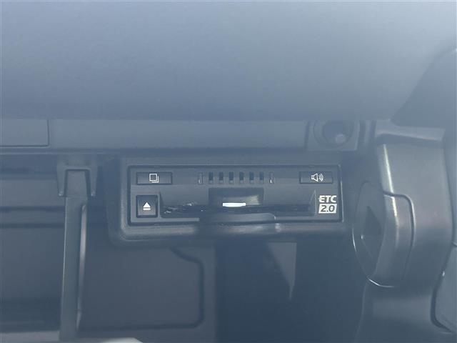 ＵＸ ＵＸ２５０ｈ　バージョンＬ　純正メーカーナビ　ＤＴＶ　ＢＴ　ＡＭ　ＦＭ　ＤＶＤ　ＵＳＢ　Ｍｉｒａｃａｓｔ　全方位カメラ　純正ドラレコ　ＥＴＣ　レクサスセーフティシステム＋　プリクラ　追従クルコン　レーンキープ　オートハイビーム（11枚目）