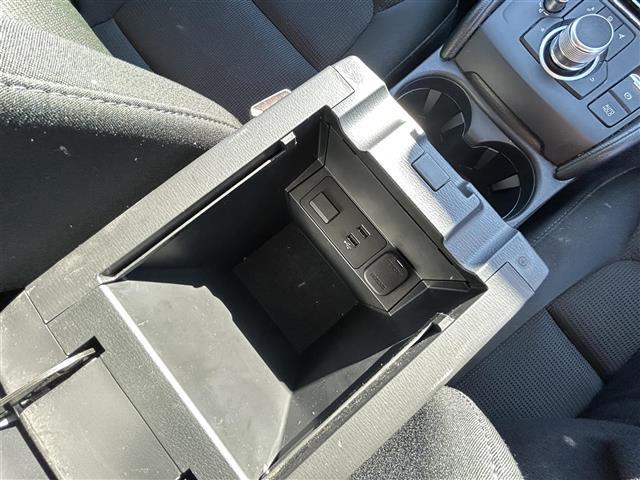 ＣＸ－５ ＸＤ　プロアクティブ　純正メーカーナビ　ＤＴＶ　ＢＴ　ＵＳＢ　ＡＭ　ＦＭ　３６０°ビューモニタ　レーダークルーズコントロール　衝突被害軽減ブレーキ　車線逸脱警報警報システム　ブラインドスポットモニタリング　オートハイビーム（26枚目）