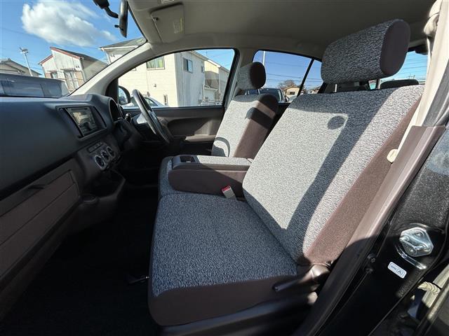 パッソ X クツロギ ☆ミュージックサーバー AM/FM CD☆純正フロアマット☆ヘッドライトレベライザー☆ドラレコ前方☆電動格納ミラー☆布シート☆ベンチシート☆保証書/説明書(16枚目)