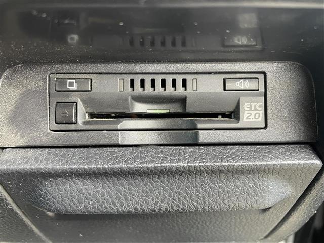 ヴォクシー ＺＳ　煌ＩＩ　ワンオーナー　１０インチナビ　フルセグＴＶ　ＣＤ　ＤＶＤ　Ｂｌｕｅｔｏｏｔｈ　バックカメラ　両側パワースライドドア　ＬＥＤヘッドライト　純正フォグ　両側パワースライドドア　オーロハイビーム　保証書（15枚目）