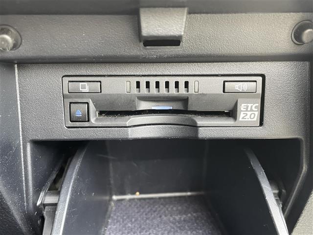 アルファード ２．５Ｓ　Ｃパッケージ　１オナ　サンルーフ　ナビ　ＴＶ　ＥＴＣ（23枚目）