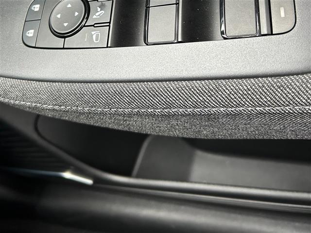 オーラ Ｇ　レザーエディション　ナビ　フルセグ　ＵＳＢ　Ｂｌｕｅｔｏｏｔｈ　ビルトインＥＴＣ２．０　純正ドライブレコーダー　デジタルインナーミラー　ＢＯＳＥ　プロパイロット　本革シート　　運転席パワーシート　インテリジェントキー（21枚目）