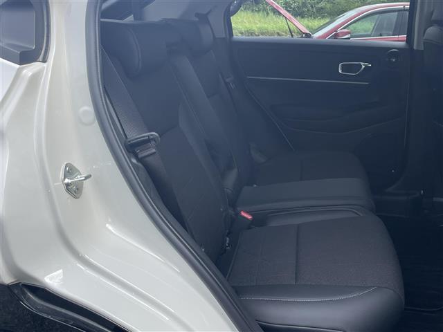 ヴェゼル e:HEV Z 1オナ ナビ フルセグ 全方位カメラ ETC(7枚目)