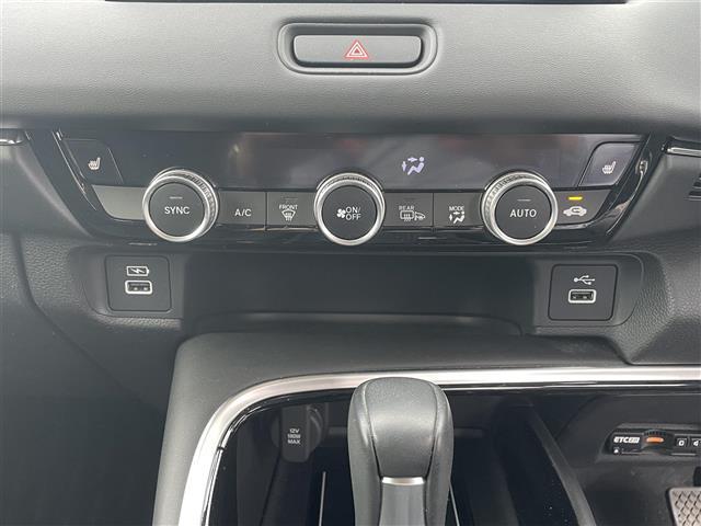 ヴェゼル e:HEV Z 1オナ ナビ フルセグ 全方位カメラ ETC(12枚目)