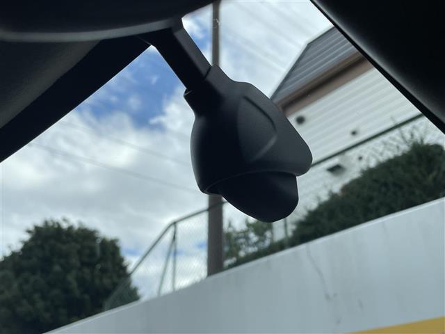 ヴェゼル e:HEV Z 1オナ ナビ フルセグ 全方位カメラ ETC(16枚目)