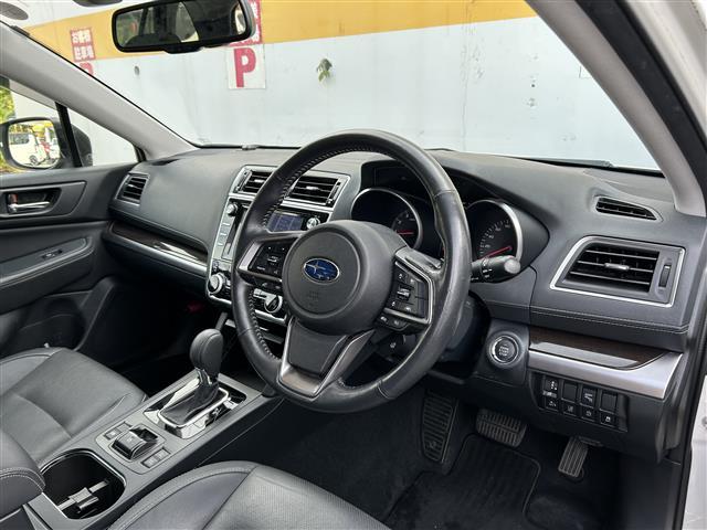 レガシィアウトバック ベースグレード 1オーナー DIATONESOUNDNAVI フルセグ DVD CD SD MSV USB Bluetoorh ビルトインETC2.0 アイサイト バックカメラ サイドカメラ フロントカメラ(2枚目)