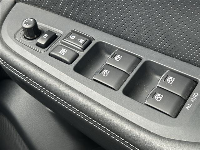 レガシィアウトバック ベースグレード 1オーナー DIATONESOUNDNAVI フルセグ DVD CD SD MSV USB Bluetoorh ビルトインETC2.0 アイサイト バックカメラ サイドカメラ フロントカメラ(26枚目)