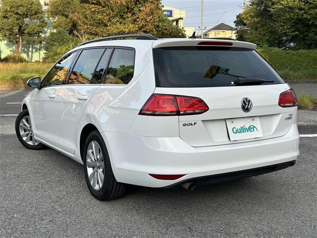 ゴルフヴァリアント TSI コンフォートライン ナビ フルセグ ビルトインETC バックカメラ 革巻ハンドル パドルシフト クルーズコントロール ステリモ サイドミラーヒーター ウィンカーミラー 純正16AW ルーフレール トノカバー(40枚目)