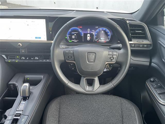 クラウンクロスオーバー Ｇアドバンスド　ナビ　フルセグ　全周囲カメラ　ＥＴＣ２．０（2枚目）