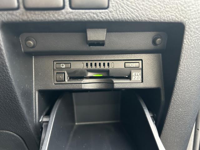 アルファード ２．５Ｓ　ツインムーンルーフ／ＴＲＤフルエアロ／純正ナビ／フルセグＴＶ／ＤＶＤ／ＣＤ／Ｂｌｕｅｔｏｏｔｈ／バックカメラ／リアシートエンターテインメント／デジタルインナーミラー／プリクラッシュセーフティ（15枚目）