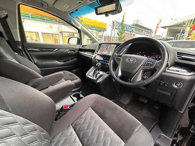 アルファード ２．５Ｓ　ツインムーンルーフ／ＴＲＤフルエアロ／純正ナビ／フルセグＴＶ／ＤＶＤ／ＣＤ／Ｂｌｕｅｔｏｏｔｈ／バックカメラ／リアシートエンターテインメント／デジタルインナーミラー／プリクラッシュセーフティ（29枚目）