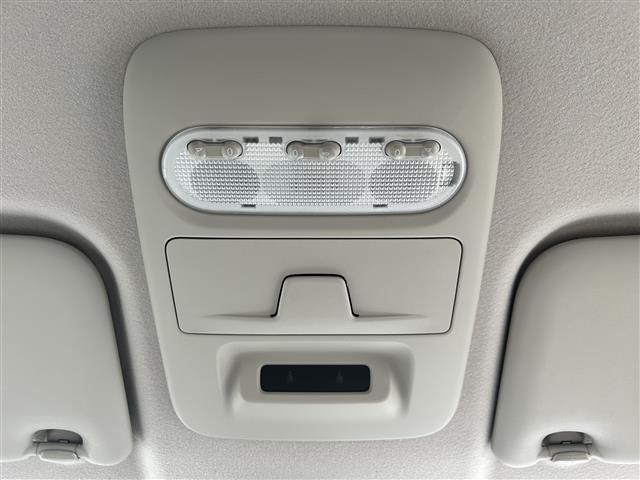 デイズ Ｓ　社外メモリーナビ／ワンセグＴＶ／ＣＤ／Ｂｌｕｅｔｏｏｔｈ／エマージェンシーブレーキ／車線逸脱警報☆踏み間違い衝突防止アシスト／車線逸脱防止支援システム／ＥＴＣ／フロントソナー／リアソナー（16枚目）