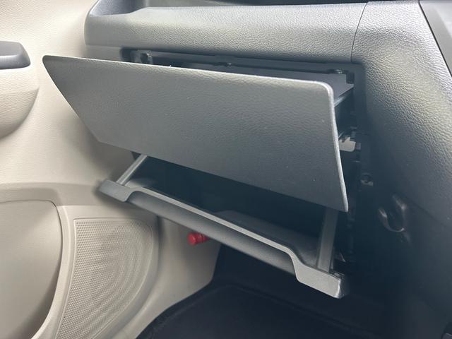デイズ Ｓ　社外メモリーナビ／ワンセグＴＶ／ＣＤ／Ｂｌｕｅｔｏｏｔｈ／エマージェンシーブレーキ／車線逸脱警報☆踏み間違い衝突防止アシスト／車線逸脱防止支援システム／ＥＴＣ／フロントソナー／リアソナー（17枚目）