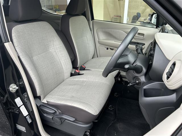 デイズ Ｓ　社外メモリーナビ／ワンセグＴＶ／ＣＤ／Ｂｌｕｅｔｏｏｔｈ／エマージェンシーブレーキ／車線逸脱警報☆踏み間違い衝突防止アシスト／車線逸脱防止支援システム／ＥＴＣ／フロントソナー／リアソナー（18枚目）