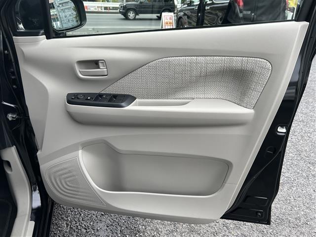 デイズ Ｓ　社外メモリーナビ／ワンセグＴＶ／ＣＤ／Ｂｌｕｅｔｏｏｔｈ／エマージェンシーブレーキ／車線逸脱警報☆踏み間違い衝突防止アシスト／車線逸脱防止支援システム／ＥＴＣ／フロントソナー／リアソナー（21枚目）