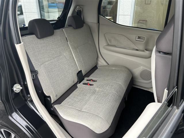 デイズ Ｓ　社外メモリーナビ／ワンセグＴＶ／ＣＤ／Ｂｌｕｅｔｏｏｔｈ／エマージェンシーブレーキ／車線逸脱警報☆踏み間違い衝突防止アシスト／車線逸脱防止支援システム／ＥＴＣ／フロントソナー／リアソナー（22枚目）
