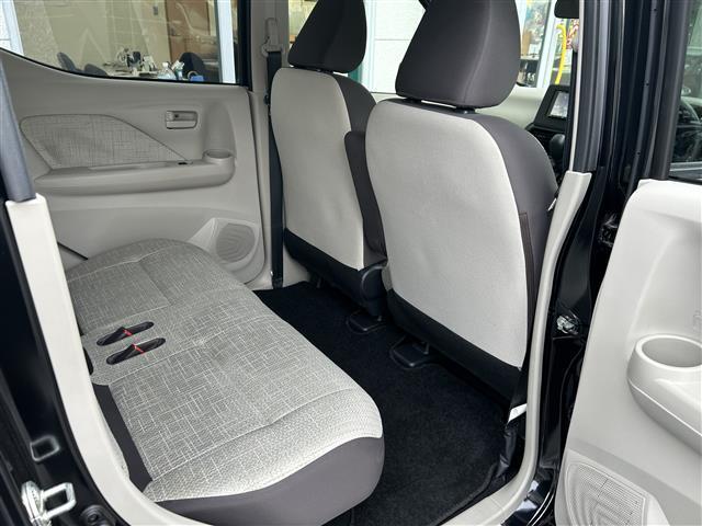 デイズ Ｓ　社外メモリーナビ／ワンセグＴＶ／ＣＤ／Ｂｌｕｅｔｏｏｔｈ／エマージェンシーブレーキ／車線逸脱警報☆踏み間違い衝突防止アシスト／車線逸脱防止支援システム／ＥＴＣ／フロントソナー／リアソナー（24枚目）