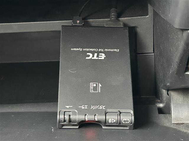 ノート Ｘ　ＤＩＧ－Ｓ　Ｖセレクション＋セーフティ　ワンオーナー／社外メモリナビ（ＭＤＶ－Ｍ８０７ＨＤＷ）／ＡＭ／ＦＭ／ＣＤ／ＤＶＤ／Ｂｌｕｅｔｏｏｔｈ／ＳＭＡＲＴ　ＵＳＥＮ／ｉＰｏｄ／ＵＳＢ／フルセグＴＶ／エマージェンシーブレーキ／レーンアシスト／（8枚目）