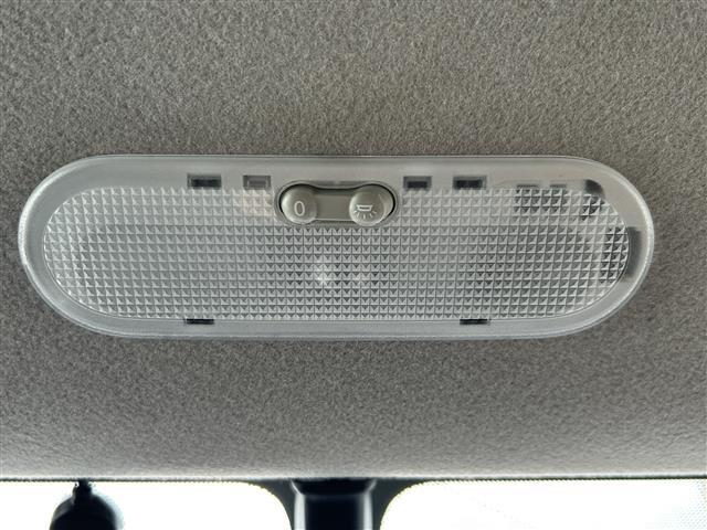 ノート Ｘ　ＤＩＧ－Ｓ　Ｖセレクション＋セーフティ　ワンオーナー／社外メモリナビ（ＭＤＶ－Ｍ８０７ＨＤＷ）／ＡＭ／ＦＭ／ＣＤ／ＤＶＤ／Ｂｌｕｅｔｏｏｔｈ／ＳＭＡＲＴ　ＵＳＥＮ／ｉＰｏｄ／ＵＳＢ／フルセグＴＶ／エマージェンシーブレーキ／レーンアシスト／（16枚目）
