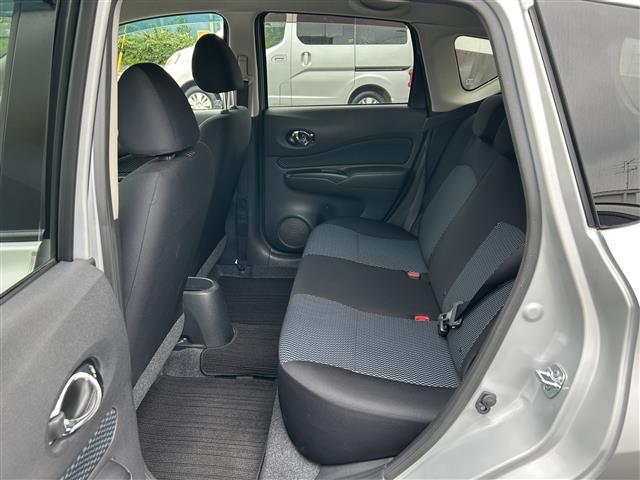 ノート Ｘ　ＤＩＧ－Ｓ　Ｖセレクション＋セーフティ　ワンオーナー／社外メモリナビ（ＭＤＶ－Ｍ８０７ＨＤＷ）／ＡＭ／ＦＭ／ＣＤ／ＤＶＤ／Ｂｌｕｅｔｏｏｔｈ／ＳＭＡＲＴ　ＵＳＥＮ／ｉＰｏｄ／ＵＳＢ／フルセグＴＶ／エマージェンシーブレーキ／レーンアシスト／（29枚目）