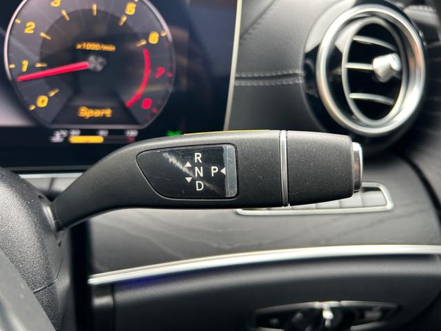 Ｅクラスステーションワゴン Ｅ２００　ステーションワゴン　アバンギャルドスポーツ　レザーパッケージ／レーダーセーフティパッケージ／ナッパ革シート／エアバランスパッケージ／Ｂｕｒｍｅｓｔｅｒサラウンドサウンドシステム／純正ＨＤＤナビ／３６０度カメラシステムアクティブ（16枚目）